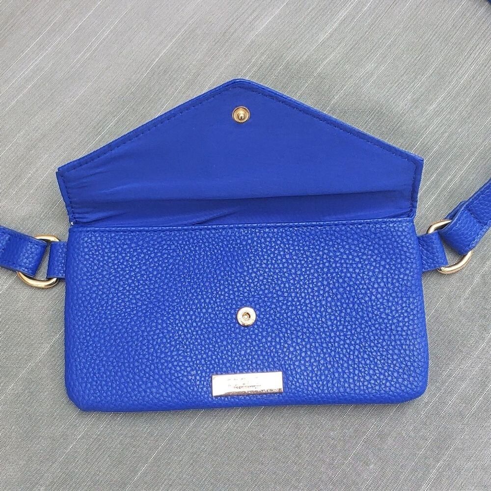Escada Fragrances Bag Blue Indigo Pebbled Faux Leather Mini Shoulder Purse NWOT - Picture 4 of 8
